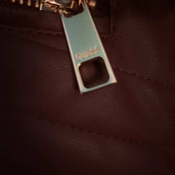 GUESS VEST - Picture 6 of 6